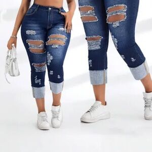 SHEIN Dark Blue Distressed Cropped Jeans